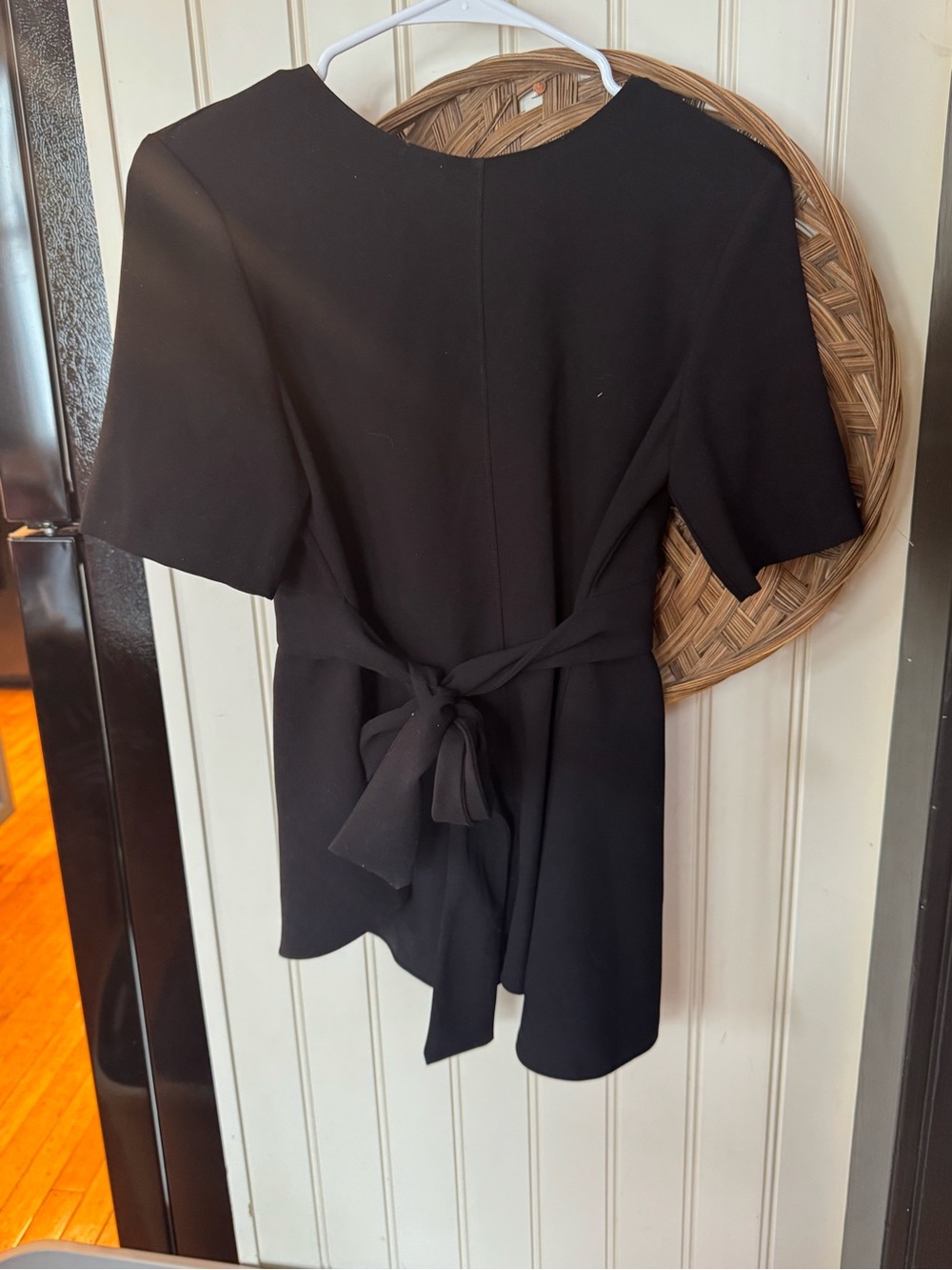 Small Zara Black Tie-Back Short Sleeve Tunic
